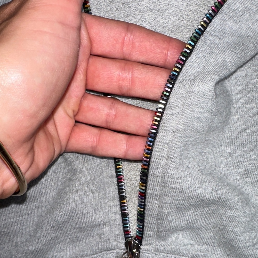Lauren Moshi Gray Hoodie with Multicolor Accents - Picture 5 of 6
